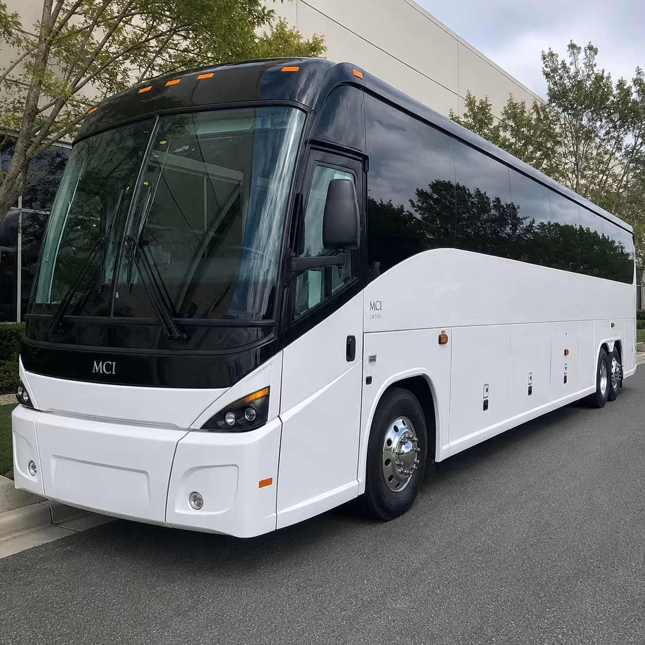 charterbusrentalmurfreesborotn com is ready to book your murfreesboro airport transportation today