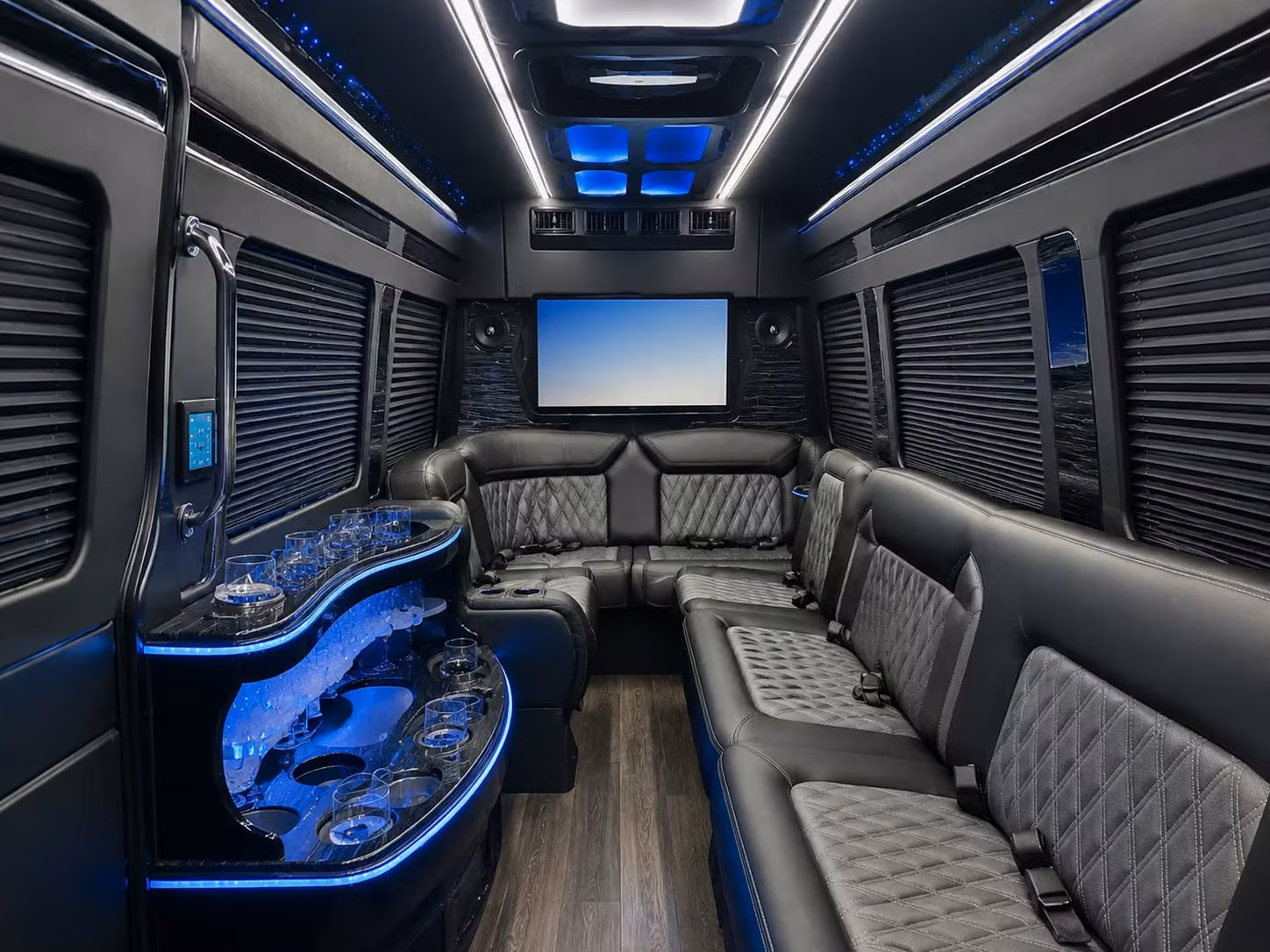 got 30 seconds get fan group transportation to nashville sports venues